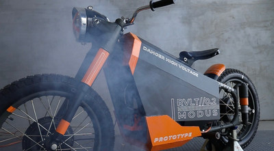 Retro Revolt Electric Motorcycle In The MODUS Lab With Some Design Features Intentionally Obscured (PRNewsfoto/Alternet Systems, Inc.)