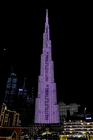 PrettyLittleThing lässt Wolkenkratzer Burj Khalifa in Rosa erstrahlen