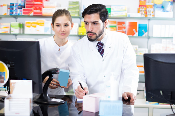 Agilum and Long Island University Pharmacy have partnered on a post-doctoral fellowship involving the extensive use of Agilum's proprietary CRCA P&T database to improve clinical care.