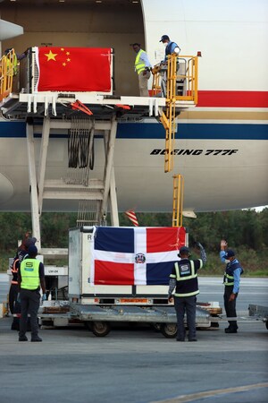 China Eastern lleva vacunas a la República Dominicana