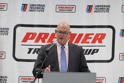 Universal Technical Institute CEO Jerome Grant congratulates transitioning service members and thanks partners at Fort Bliss and Premier Truck Group. 