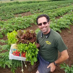 Farmer Joe's Gardens Announces Last Call for 2021 CSA Subscriptions