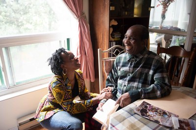 Combler les lacunes dans les domaines de la recherche sur les troubles neurocognitifs et du soutien aux membres des communautés de PANDC