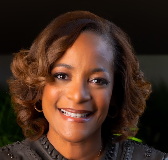 UScellular Board of Directors Nominates Deirdre C. Drake - Vimarsana News