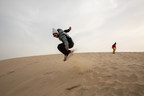 在卡塔尔，滑雪者们将把雪坡换成沙丘