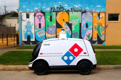 Desde esta semana, Domino’s y Nuro lanzan servicio autónomo de entrega de pizzas a domicilio en Houston.