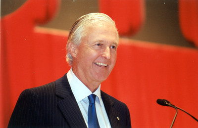 W. Galen Weston, 2001, George Weston Limited, Annual General Meeting, Toronto (CNW Group/George Weston Limited)