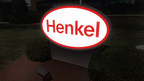 Solar Illumination Distinguishes Landmark Signs at New Henkel Campus