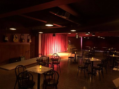 Main Showroom of the Alameda Comedy Club