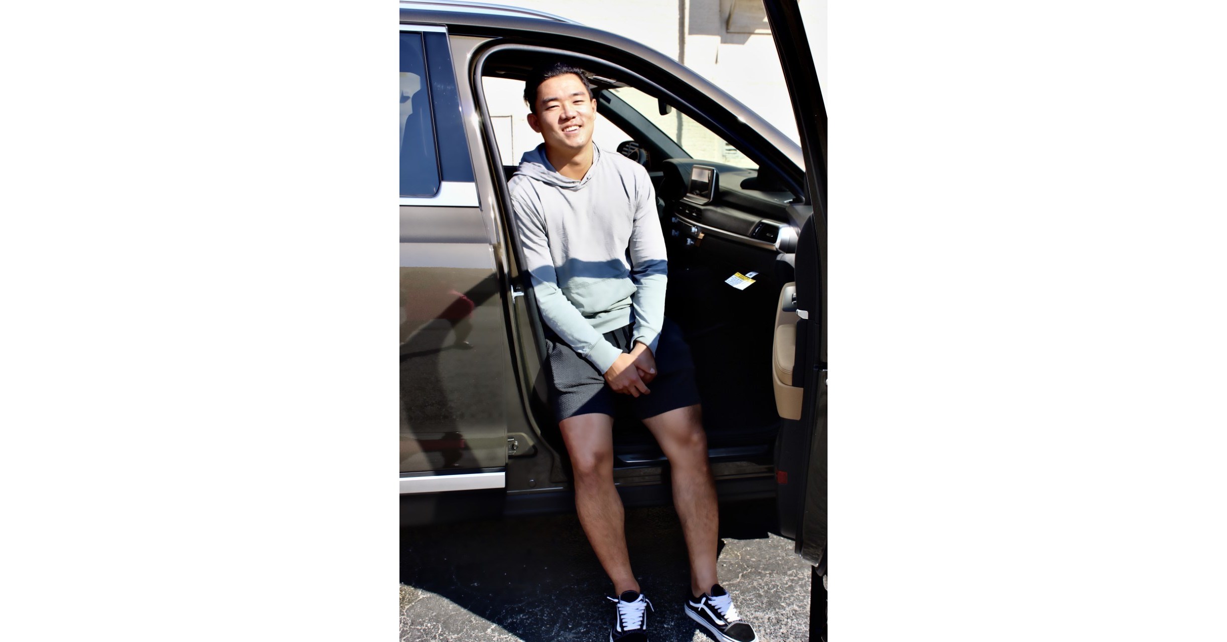 Atlanta Falcons' Younghoe Koo Partners With Carriage KIA