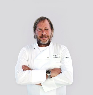 El chef y propietario David Kinch