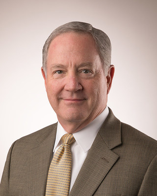 Kelly McCrann, who had served as EyeCare Partners CEO since December 2016, immediately shifts to the role of operating director on the company’s board of managers, where he will focus on industry relations and mergers and acquisitions. Both moves occur as the completion of a planned leadership transition for the company that is owned by Partners Group, a global private investment manager.