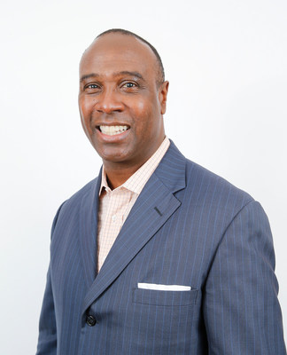Charles Davis, former University of Tennessee defensive back and veteran CBS NFL television analyst, will be the Master of Ceremonies for the virtual presentation of the C Spire Conerly, Gillom, Howell and Ferriss Trophies, which annually honor the top college athletes in baseball, football and basketball in Mississippi.  Due to pandemic restrictions and general health concerns, this years awards will be presented virtually on Monday, May 24.