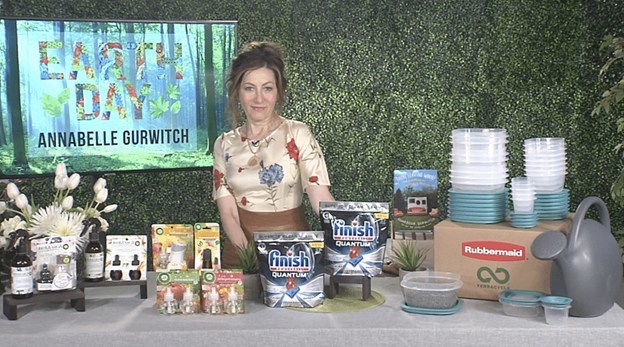 Annabell Gurwitch stops by Tips On TV Blog to share her Earth Day 2021 tips on small changes to make that make a big environmental impact!