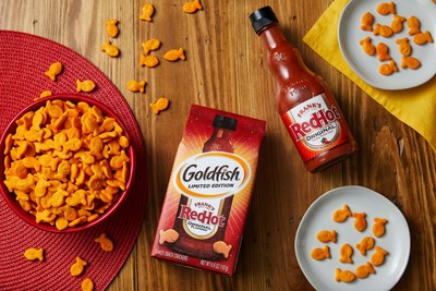 Goldfish® Frank's RedHot crackers