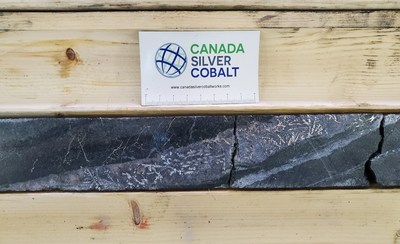 High-grade silver mineralization over 4 – 6 cm true width in hole CS-20-39W2 at 51,612 gpt (1,506 opt) Ag over 0.41m (CNW Group/Canada Silver Cobalt Works Inc.)