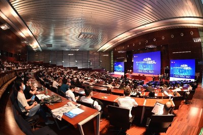 More than 600 people participated onsite and 238,000 watched through live streaming of the Ninth International Forum on Project Management.