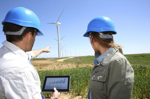 UL, the global safety science leader, and one of the world’s top advisors on the technical development, evaluation and optimization of renewable energy projects, has been shortlisted for the Technical Advisory of the Year and the Asset Management Award at the second edition of the Wind Investment Awards. The 2021 Wind Investment Awards will be held virtually May  20, in conjunction with the Financing Wind Europe conference.