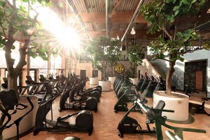 Gold's Gym Introduces the "Gym of the Future" with Berlin Flagship Campus