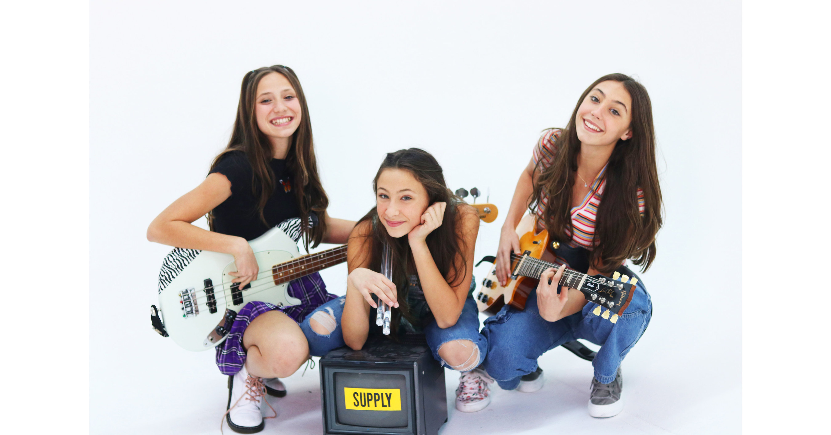 Teen Pop Rock Band Releases New Single 'Paralyzed'