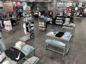 Newest Hibbett Sports Now Open For Business In Houston