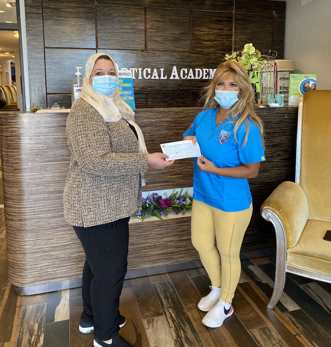 Unable to view the image, Please provide a valid URL.