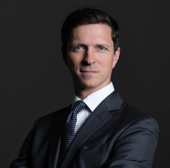 Prominent Competition Lawyer Peter Broadhurst Joins Crowell & Moring's London Office - Vimarsana News