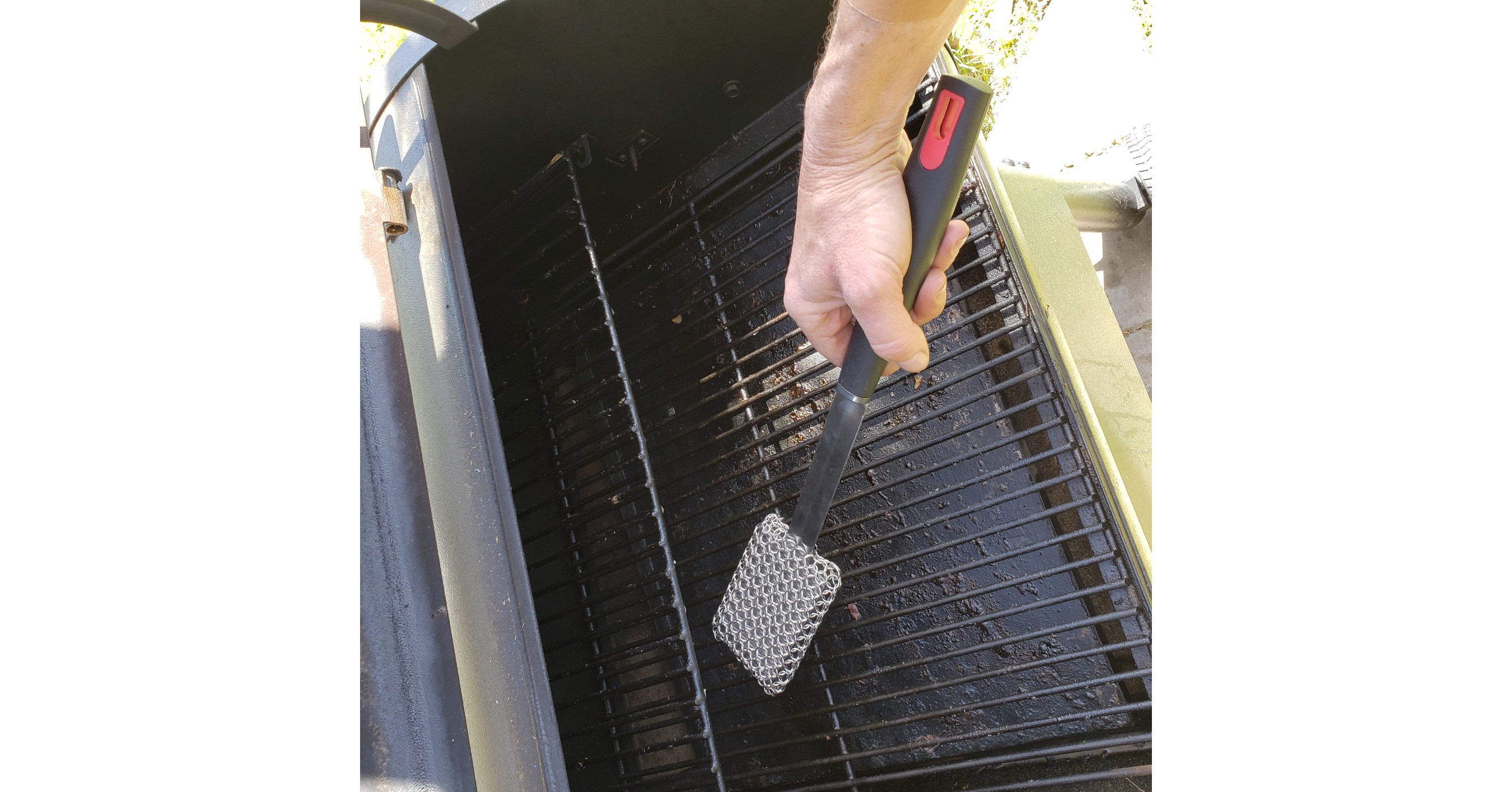 The Very Real Health Danger of BBQ Swallowing Grill Brush Bristles