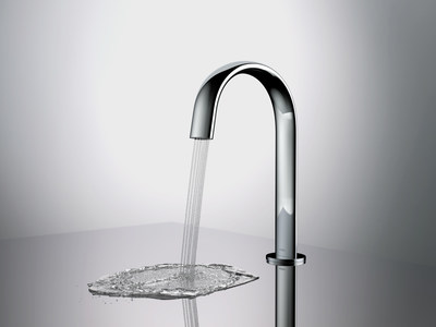With its elegant high-arc spout characterized by graceful lines reminiscent of flowing water’s beauty, TOTO’s Gooseneck TOUCHLESS Faucet offers SOFT FLOW. This unique TOTO water technology precisely balances individual streams of water to gently caress the skin, with virtually no splash. Winner of the 2021 Red Dot “Best of the Best” award, TOTO Gooseneck Faucet is available in standard and vessel heights with either TOTO’s ECOPOWER or electric platforms.