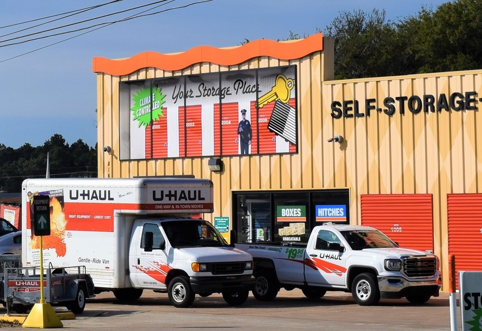 U-Haul is offering 30 days of free self-storage to flood victims in southeast Texas and southwest Louisiana at five of its Company-owned facilities.
