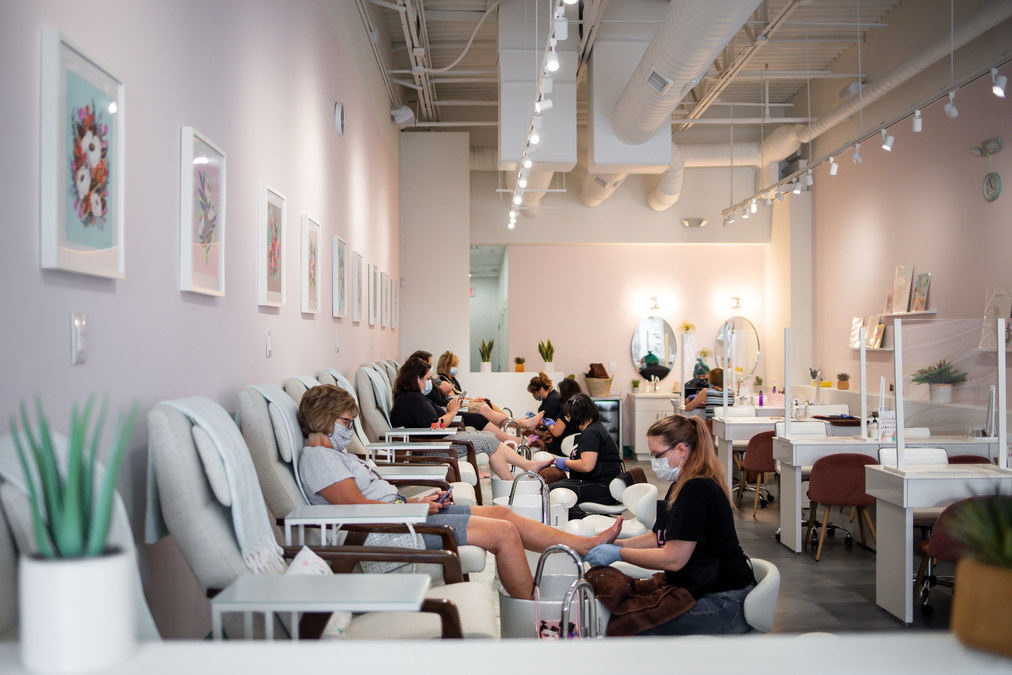 freecoat nails Opens Flagship Non-Toxic Beauty Bar in Myers Park - Vimarsana News