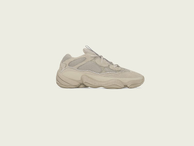 PRODUCT SHOT YEEZY 500 TAUPE - right