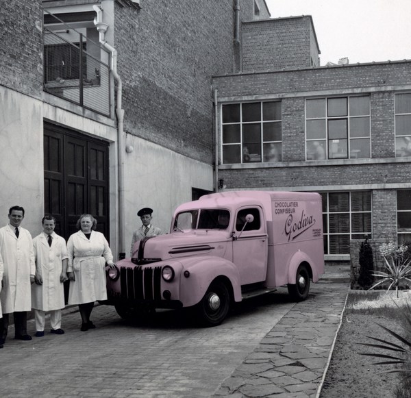 Unable to view the image, Please provide a valid URL.