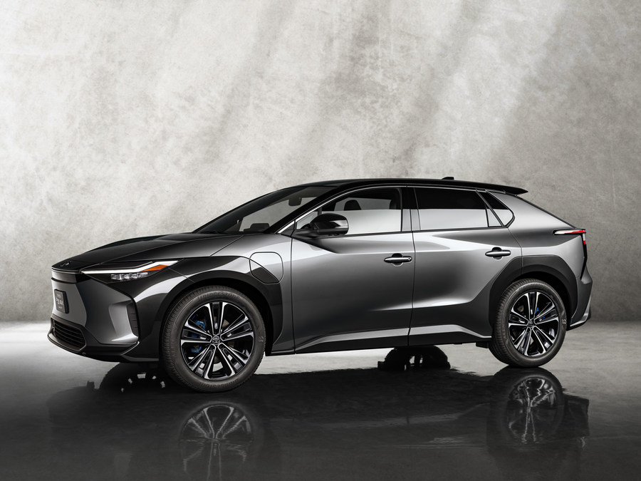 Toyota Debuts All-Electric SUV Concept in U.S. - Vimarsana News