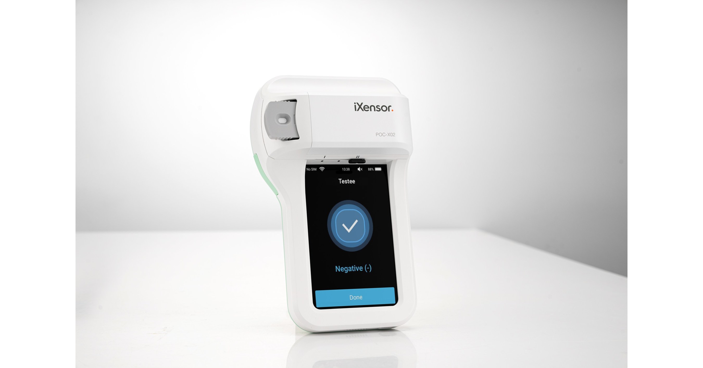 iXensor bringt CE-gekennzeichneten, voll digitalisierten PixoTest&reg; COVID-19 Schnelltest mit digitalem Gesundheitspass auf den Markt, um die sichere Wiederer&ouml;ffnung der Wirtschaft zu erleichtern