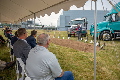 During a groundbreaking ceremony, Volvo Group executives were joined by local union leadership, and state and county officials, including Washington County Commissioner President Jeffrey Cline (at the podium) to mark the $33 million expansion of the company’s powertrain engineering site in Hagerstown, Maryland for the construction of a state-of-the-art Vehicle Propulsion Lab.