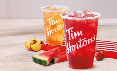 Tim Hortons lance les RafraîchiTim aux vrais fruits, offerts en saveurs fraise-melon et pêche. Les Canadiens et les Canadiennes auront de quoi se rafraîchir cet été!