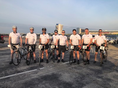 Team Wind Force at the starting line of the Round-Up Ride for MS.