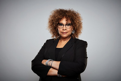 Julie Dash joined Spelman in 2017 as the Distinguished Professor in the Arts to help develop the documentary filmmaking major. With her 1991 independent film “Daughters of the Dust,” Dash broke through racial and gender boundaries to win the Sundance Film Festival’s Excellence in Cinematography Award.