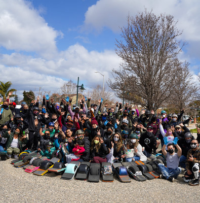 GRASSROOTS ORGANIZATION DELIVERS MEALS TO THOSE IN NEED ON ONEWHEEL