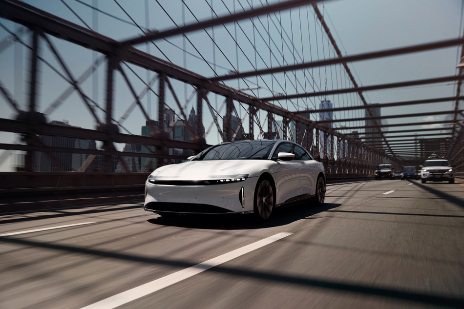 Lucid Motors announced the opening of its first Studio in New York City and the eighth Lucid Studio opened in the last year, with a total of 20 expected by the end of 2021. The flagship Studio establishes Lucid’s presence in New York City ahead of customer deliveries of the groundbreaking Lucid Air later this year.