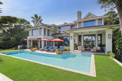 An oceanfront estate located in exclusive Sea Pines Resort on Hilton Head Island boasts more than 7,500 square feet with 5 bedrooms, 5 bathrooms and 2 powder rooms — the perfect family vacation home!