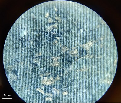 Figure 1 – Hole NES21-01 Pentlandite + Pyrrhotite in serpentinized dunite. 
Core sample at 316.5 metres, microscope photos at 321 and 326.5 metres, core sample at 352 metres (CNW Group/Canada Nickel Company Inc.)