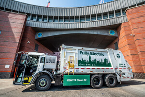 New York City Department of Sanitation to Purchase Seven Mack® LR Electric models