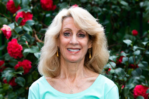 New Book Offers a Candid Look at Living with Bipolar Disorder