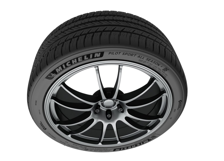 Michelin's Pilot Sport All-Season 4 closes the gap between summer ultra-high-performance and all-season tires.