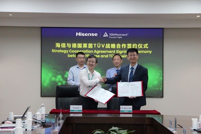 Hisense y TÜV Rheinland firmaron un acuerdo de cooperación estratégica (PRNewsfoto/Hisense)