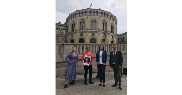 Norwegian Lawmakers Urge Prime Minister to Initiate the International Agreement to Prohibit the Eating of Dogs and Cats