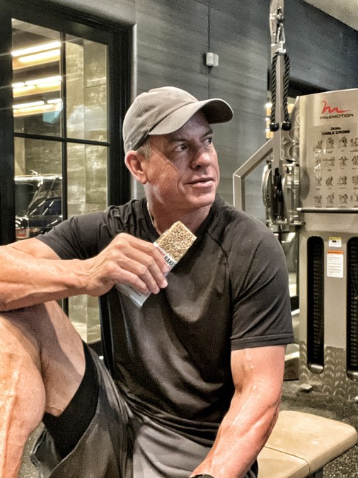 Troy Aikman, Erin Andrews new brand ambassadors for Taos Bakes, Business