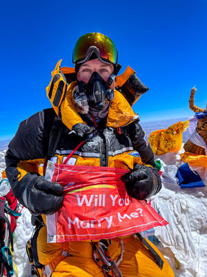 Highest Known Wedding Proposal on Top of the World as Climber Proposes on the Summit of Mount Everest, Showing Love Knows No Heights